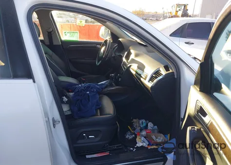 2014 Audi Q5 2.0T Premium from USA, damaged, VIN WA1LFAFP7EA009053